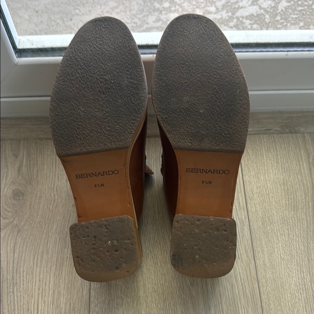 Women’s Brown Leather Slip-On Shoes - Picture 10 of 10